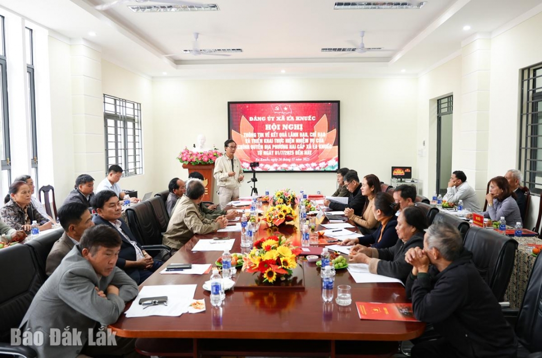 Các đại biểu tham dự hội nghị.