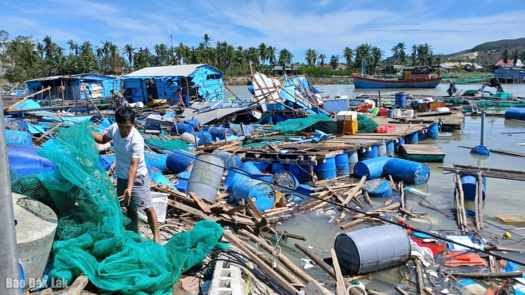 Lĩnh vực thủy sản bị thiệt hại nặng nề do bão số 13 gây ra.