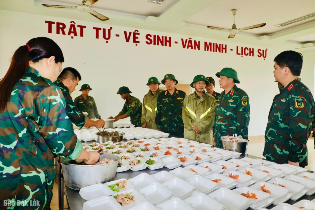 Thượng tướng Trương gthiên Tô