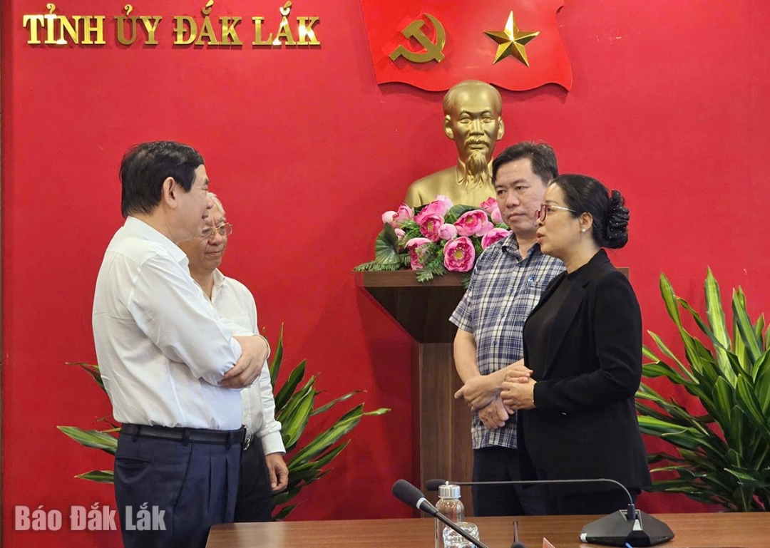 Phó Bí thư Tỉnh ủy Huỳnh Thị Chiến Hòa cảm ơn sự quan tâm, hỗ trợ của BIDV đối với tỉnh Đắk Lắk.