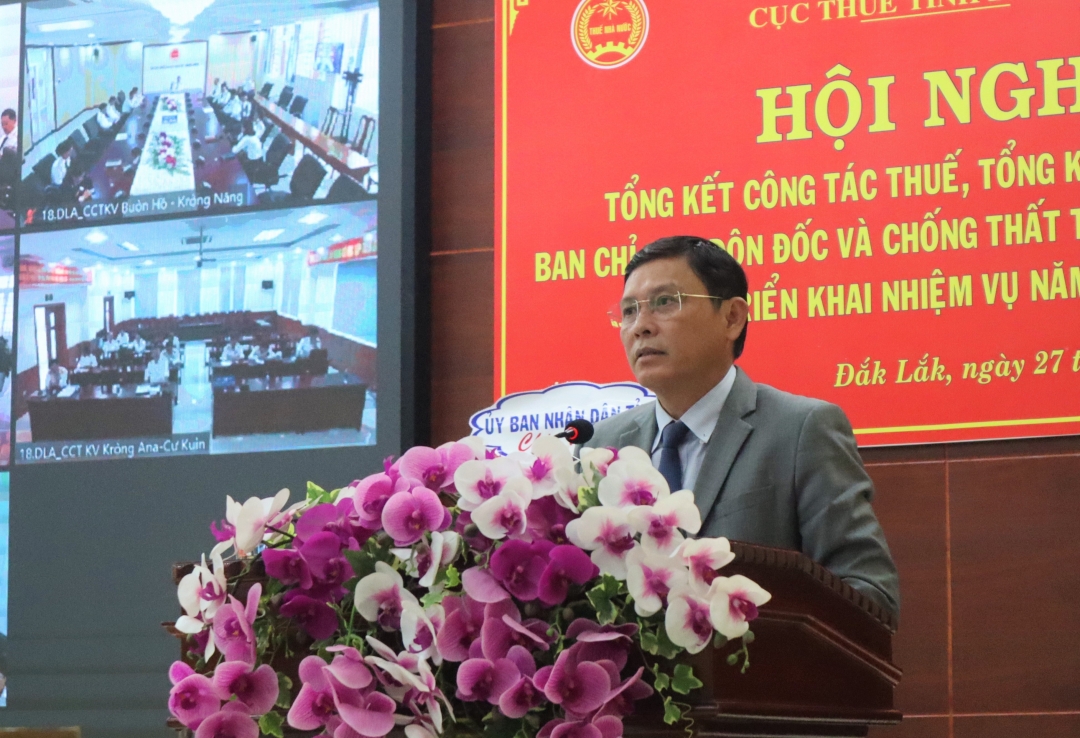 Ủy viên Ban Thường vụ Tỉnh ủy, Phó Chủ tịch thường trực UBND tỉnh Nguyễn Tuấn Hà phát biểu chỉ đạo tại hội nghị.