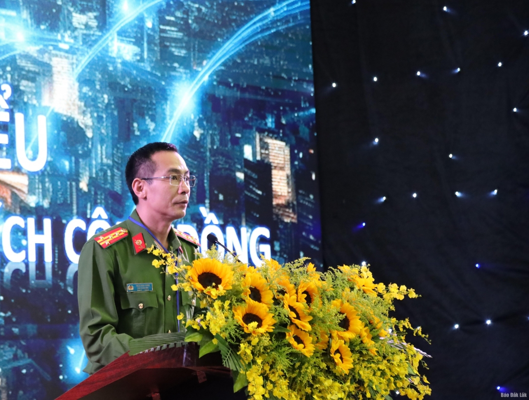 Đại tá Trần Bình Hưng, Phó giám đốc Công an tỉnh, Phó trưởng bBan tổ chức Cuộc thi phát biểu.