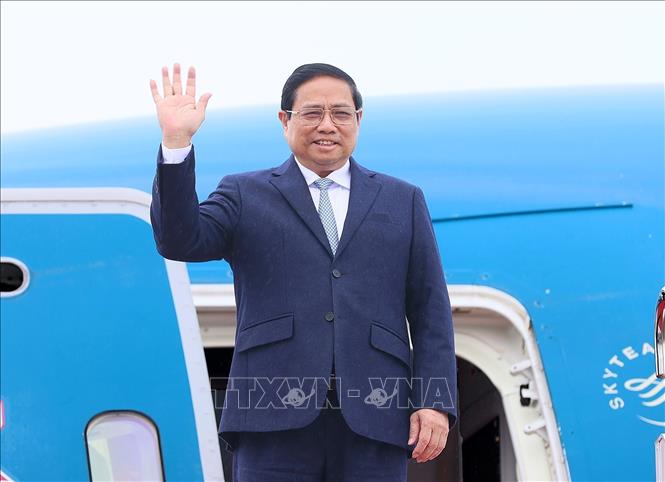 Thủ tướng Phạm Minh Chính đến sân bay Haneda, Tokyo. Ảnh: Dương Giang/TTXVN