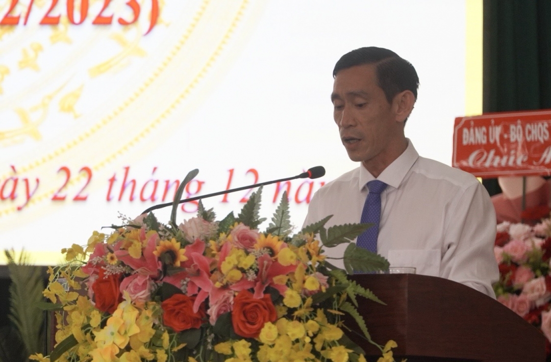 Bí thư Huyện ủy Nguyễn Hải Đông phát biểu tại Tọa đàm.

