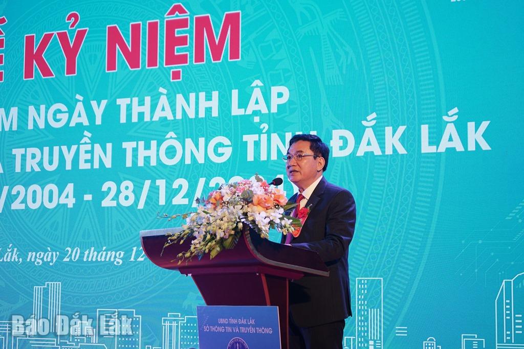 Giám đốc Sở Thông tin và Truyền thông Trương Hoài Anh đọc diễn văn kỷ niệm 20 năm thành lập Sở.