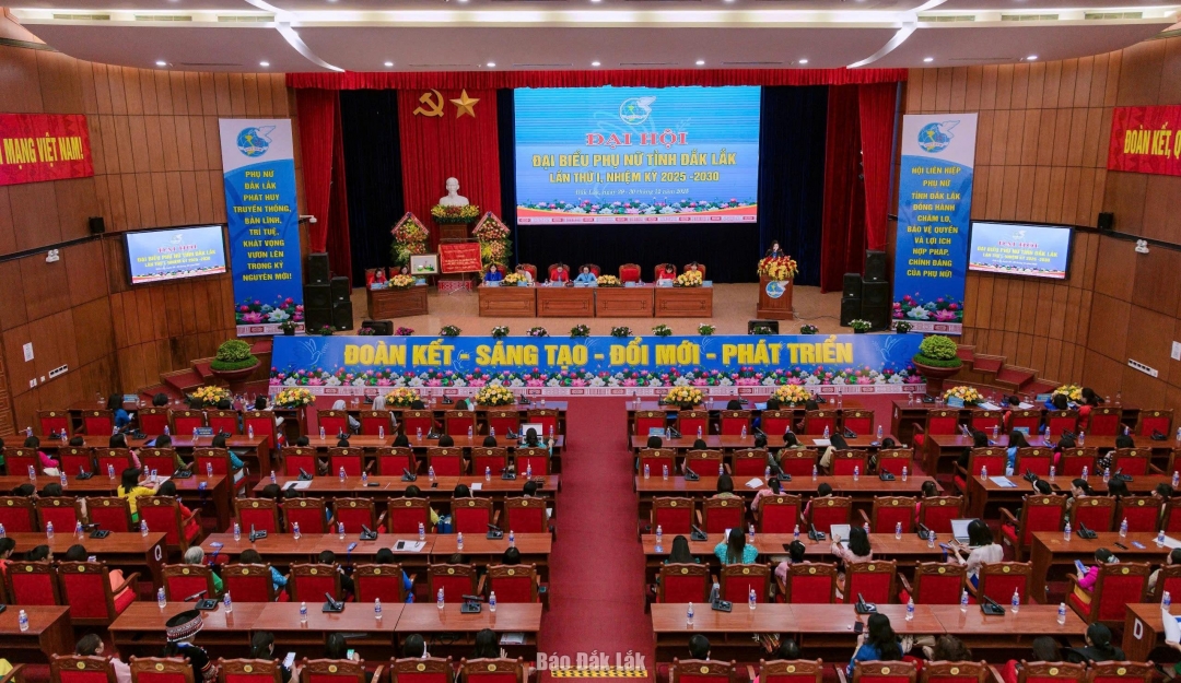 Toàn cảnh đại hội.