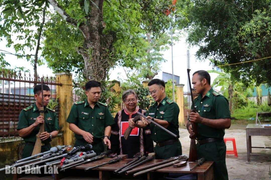 Nhiều năm qua, Đồn Biên phòng Sê Rê Pốk đã thu hồi được hàng chục vũ khí trái phép.