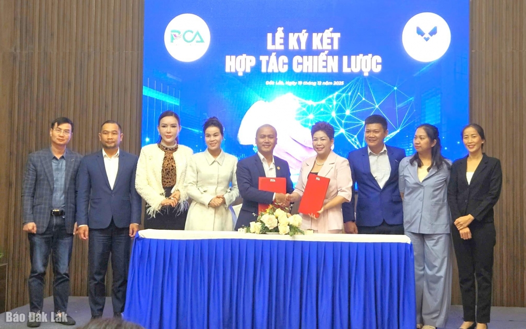 Lễ Ký kết thỏa thuận hợp tác chiến lược (MOU) giữa Học viện Huấn luyện năng suất PCA và Công ty Cổ phần Tư vấn Phát triển và Đào tạo Doanh nghiệp Mỹ Đức Minh. 