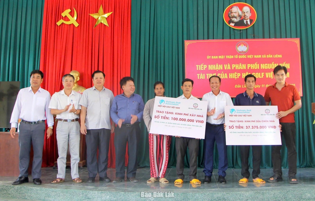 Xã Đắk Liêng tiếp nhận nguồn tài trợ của Hiệp hội Golf Việt Nam xây dựng nhà mới cho hộ nghèo, hộ có hoàn cảnh khó khăn.