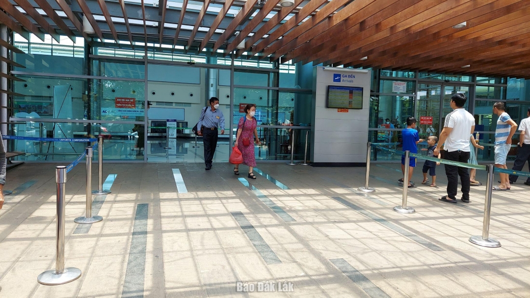 Hành khách tại Cảng hàng không Buôn Ma Thuột.