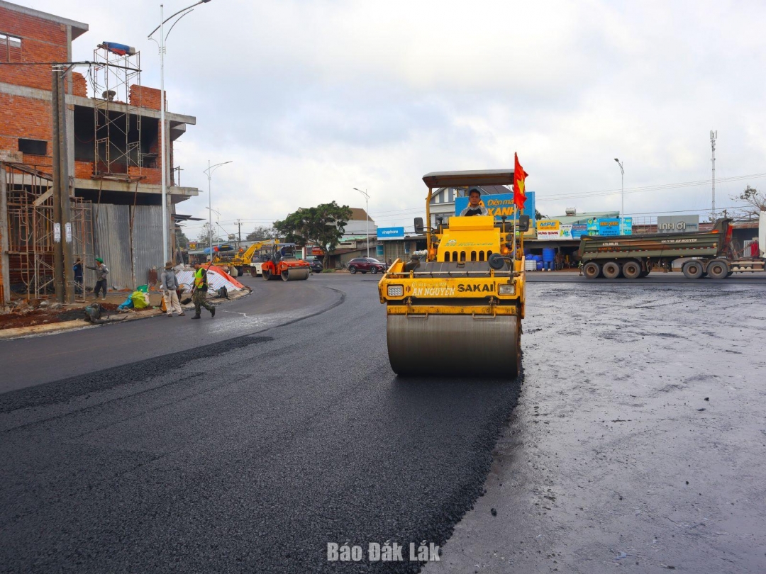 Thi công đường tránh phía Đông Buôn Ma Thuột.