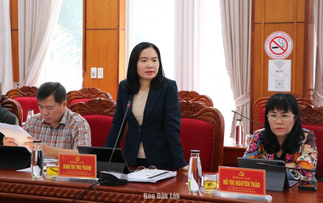 Ủy viên Ban Thường vụ Tỉnh ủy, Trưởng Ban Tuyên giáo và Dân vận Tỉnh ủy Đinh Thị Thu Thanh 