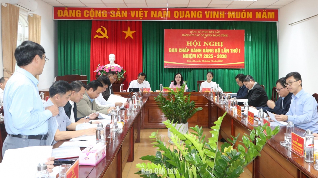 Quang cảnh hội nghị.