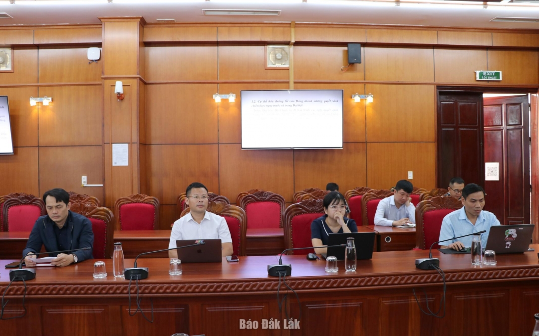 Các đại biểu dự hội nghị tập huấn.