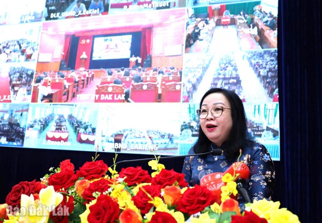 Đồng chí Cao Thị Hòa An, Phó Bí thư Thường trực Tỉnh ủy, Chủ tịch HĐND tỉnh, Phó Trưởng Ban Thường trực Ban Chỉ đạo công tác bầu cử tỉnh, Chủ tịch Ủy ban bầu cử tỉnh phát biểu khai mạc.