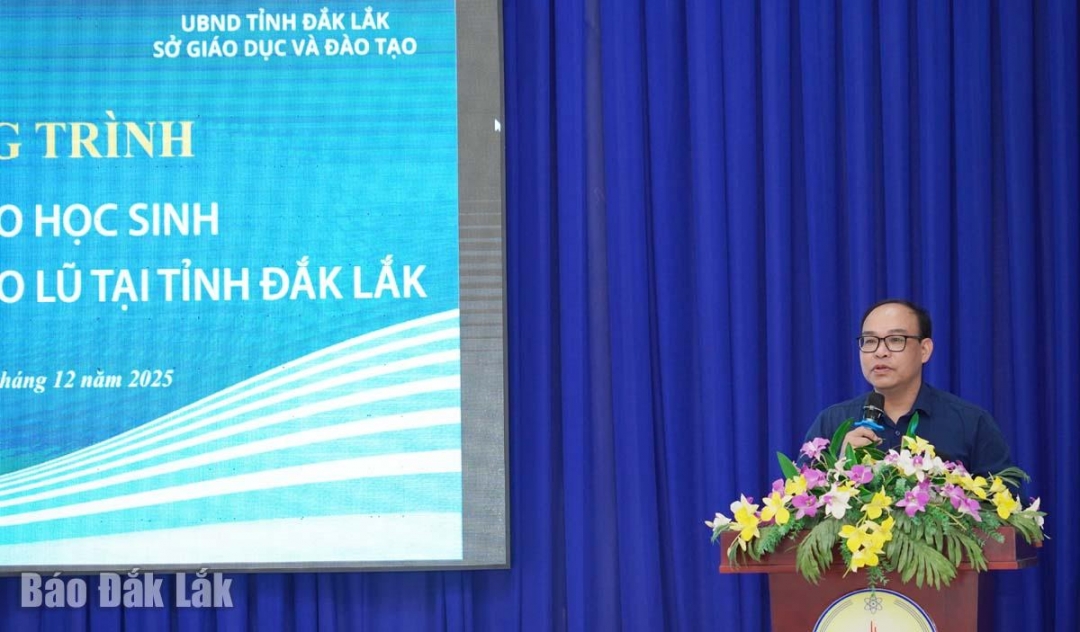 Ông Đặng Thanh Hải, Phó Tổng Giám đốc Nhà xuất bản Giáo dục Việt Nam phát biểu tại chương trình.