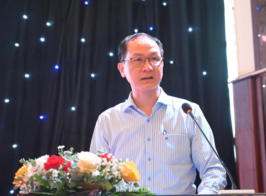 Ông Nguyễn Thành Long, Chi cục trưởng Chi cục Thủy lợi và Phòng chống thiên tai tỉnh Đắk Lắk phát biểu ý kiến.