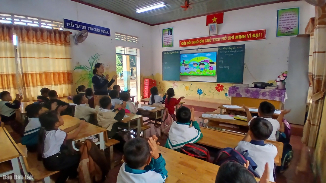 Trường Tiểu học Lê Văn Tám chú trọng đổi mới dạy và học, góp phần nâng cao chất lượng dạy học cho học sinh