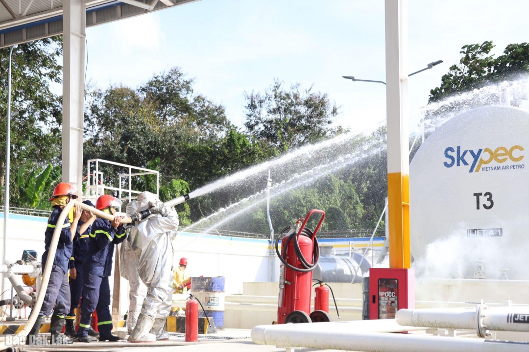 ... triển khai phương án chữa cháy