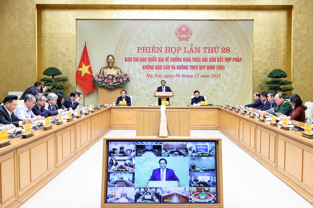 Các đại biểu tham dự phiên họp tại Trụ sở Chỉnh phủ.