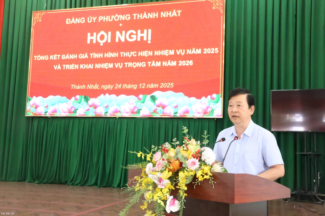 Bí Thư Đảng ủy Phường Thành Nhất Nguyễn Thanh Liêm phát biểu tại hội nghị.