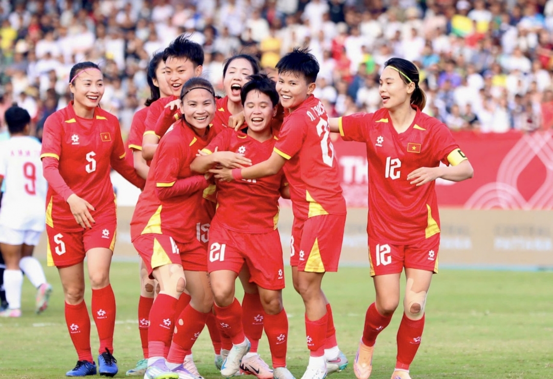 Tuyển bóng đá nữ cos cơ hội sưu tập thêm tấm huy chương vàng cho Thể thao Việt Nam vào đêm nay. Ảnh: VFF