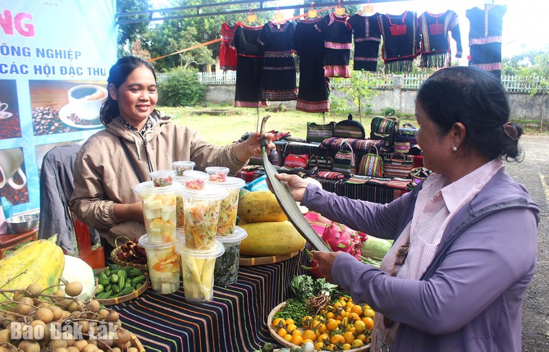 Người dân xã Ea Tul