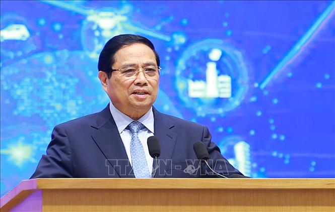 Thủ tướng Phạm Minh Chính phát biểu chỉ đạo tại Diễn đàn Quốc gia phát triển kinh tế số và xã hội số lần thứ III. Ảnh: Dương Giang/TTXVN