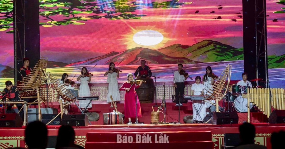 Báo Dân Xã Tiết mục trình diễn của ban nhạc đạt giải nhì