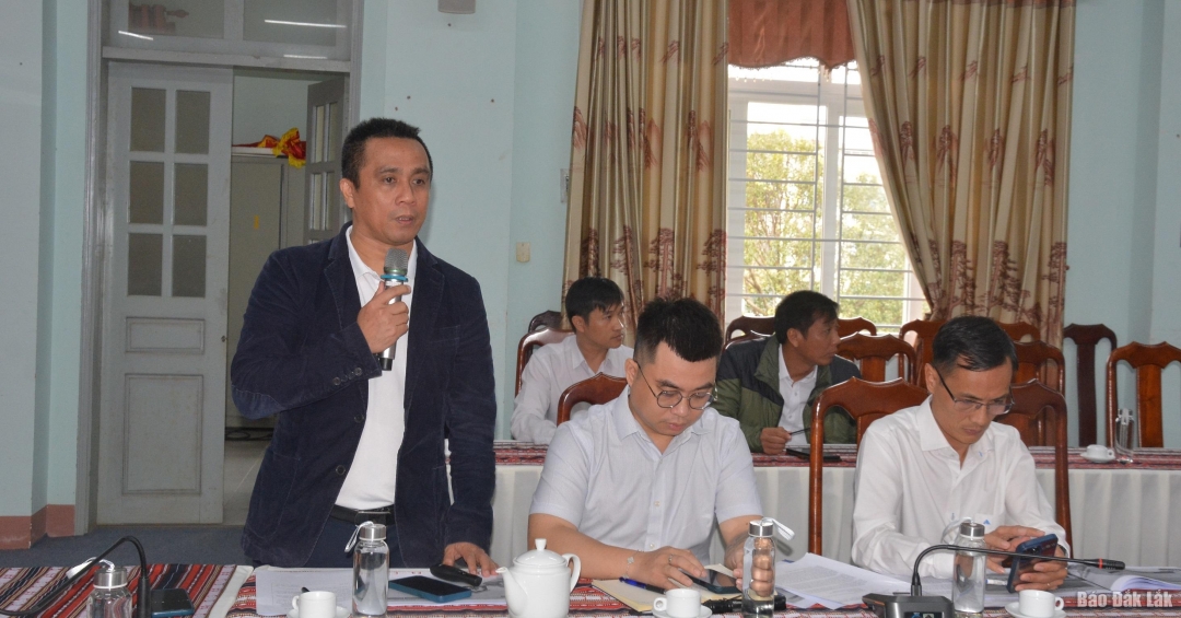 Ông Trần Đình Tài, Phó tổng giám đốc Công ty Cổ phần tập đoàn Hoa Sen thông tin về chương trình.