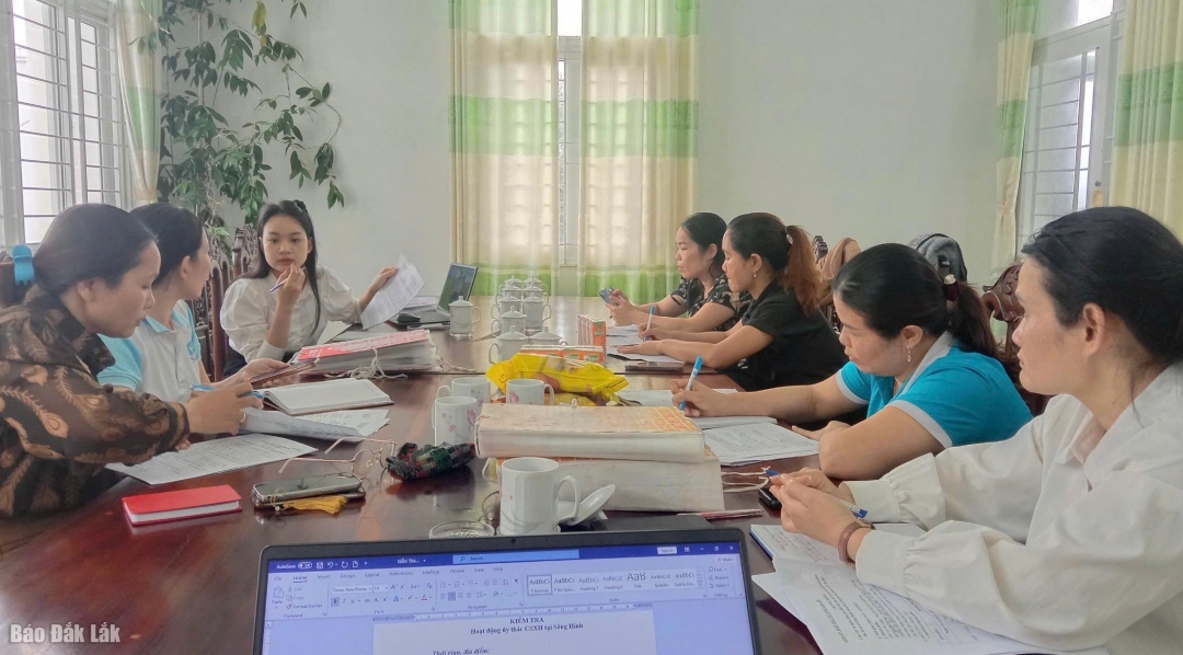 Hội liên hiệp Phụ nữ tỉnh Đắk Lắk kiểm tra hoạt động ủy thác cho vay tại Sông Hinh