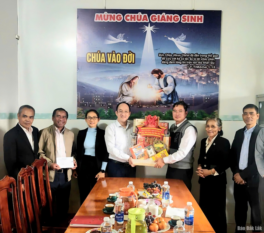 Phó Trưởng Ban Tuyên giáo và Dân vận Tỉnh ủy Trần Minh Trí 