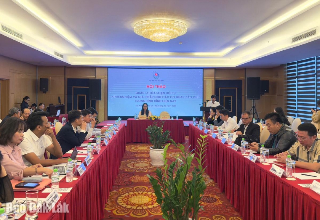 Quang cảnh hội thảo