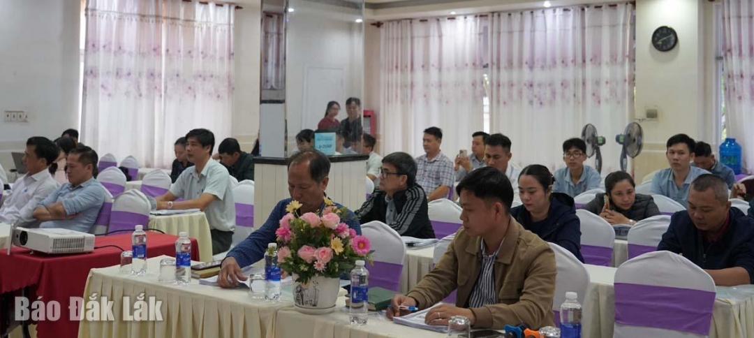 Các đại biểu tham gia tập huấn.