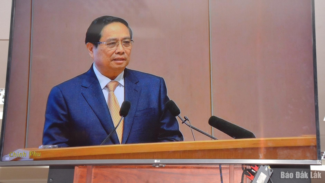 Đồng chí Phạm Minh Chính, Thủ tướng Chính phủ phát biểu chỉ đạo tại hội nghị. Ảnh chụp qua màn hình