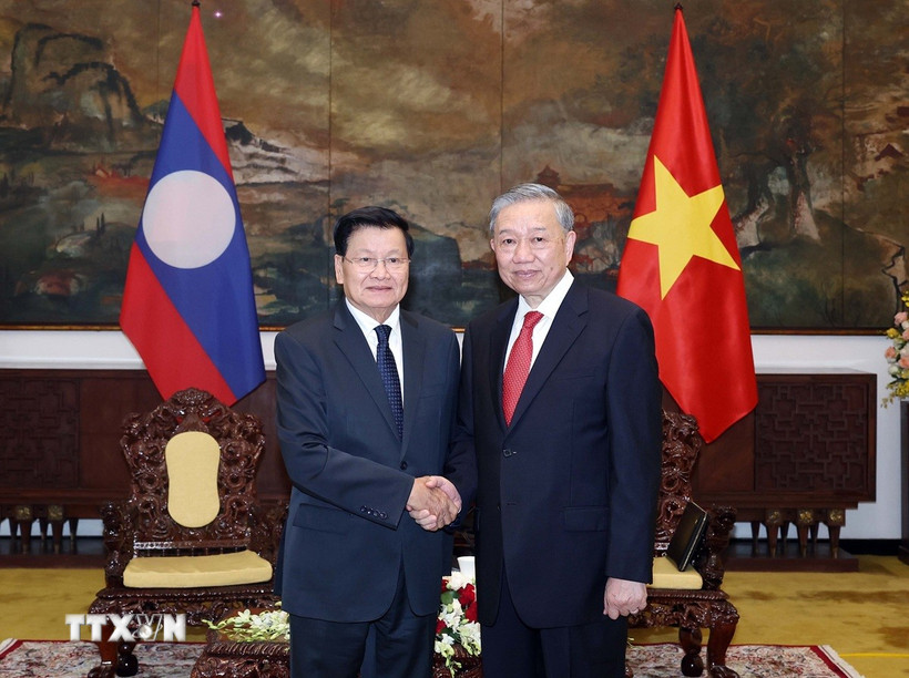 Chiều 29/4/2025, tại Thành phố Hồ Chí Minh, Tổng Bí thư Tô Lâm hội kiến Tổng Bí thư, Chủ tịch nước Lào Thongloun Sisoulith nhân dịp sang Việt Nam dự Lễ kỷ niệm 50 năm Ngày Giải phóng miền Nam, thống nhất đất nước (30/4/1975-30/4/2025). Ảnh: TTXVN