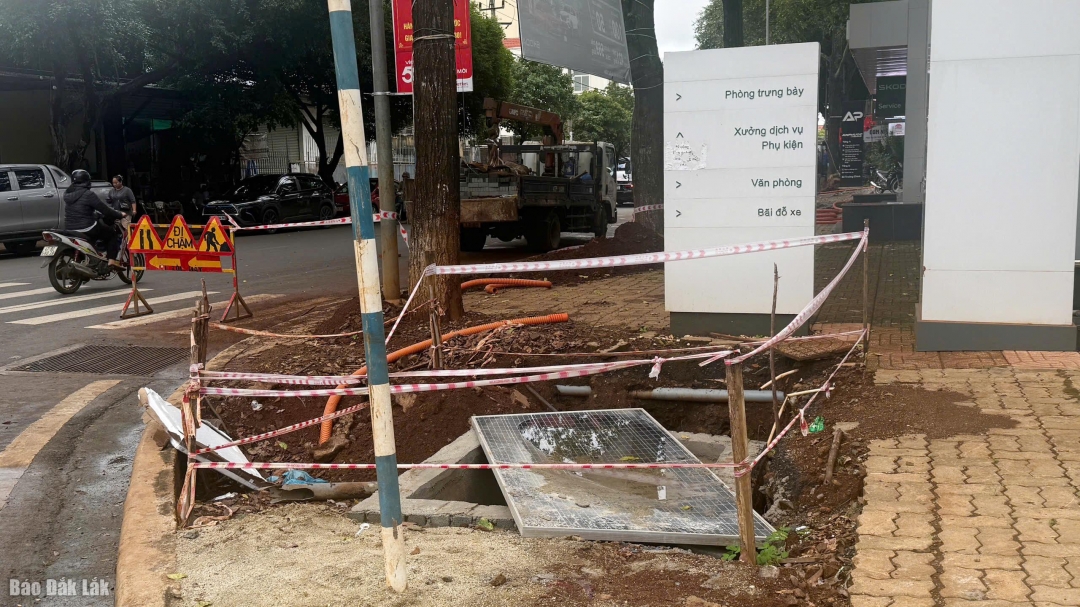 Sở Xây dựng yêu cầu các doanh nghiệp, đơn vị phát triển hạ tầng đẩy nhanh tiến độ và hoàn thành các công trình trước ngày 15/12/2025.