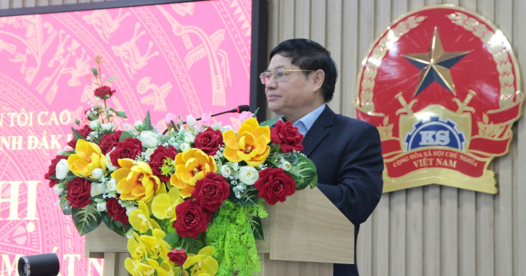 Phó Bí thư Thường trực Tỉnh ủy Phạm Minh Tấn phát biểu chỉ đạo hội nghị.