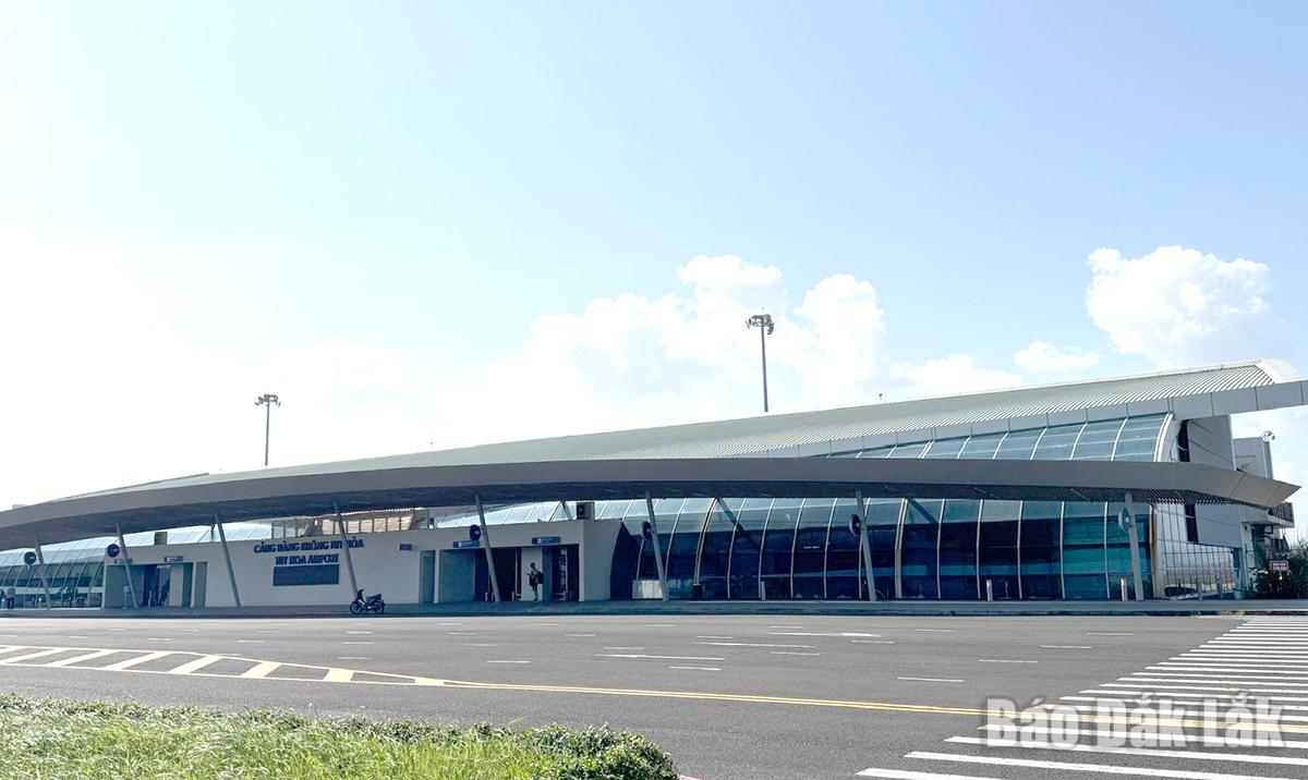 Nhà ga Cảng hàng không Tuy Hòa.