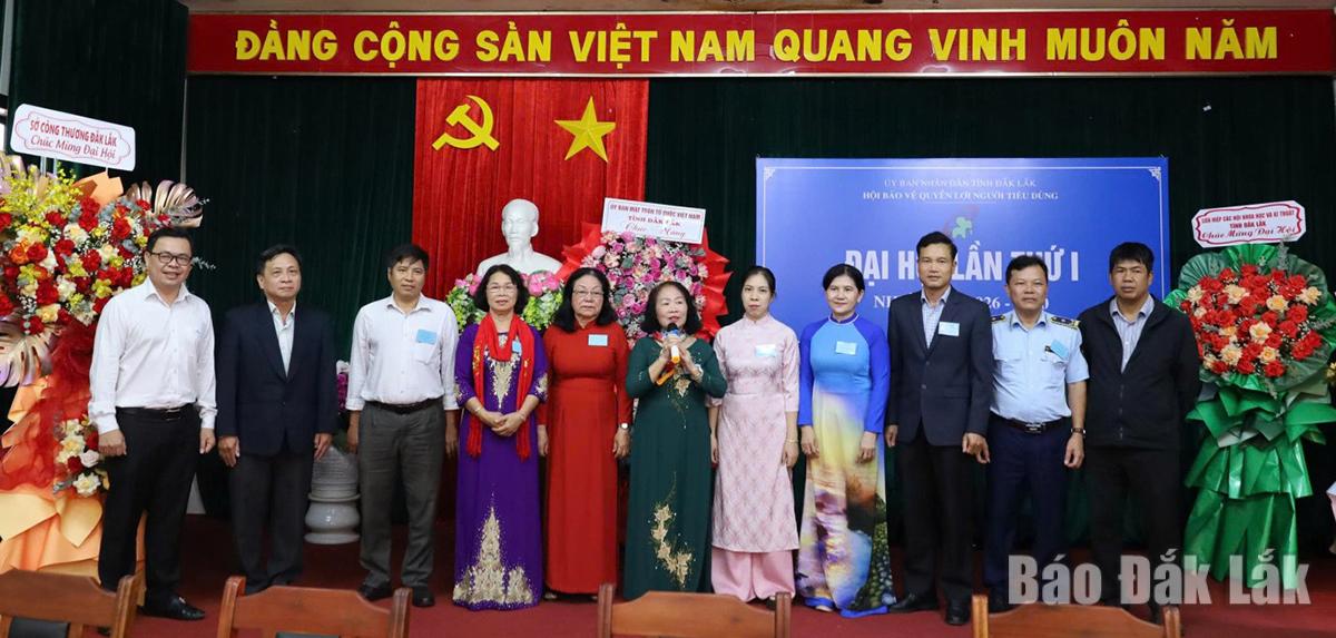 Ban Chấp hành Hội Bảo vệ quyền lợi người tiêu dùng tỉnh Đắk Lắk ra mắt đại hội.