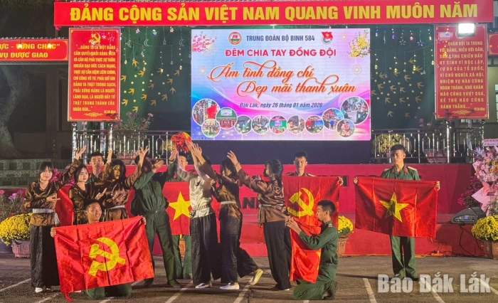 Trung đoàn 584 tổ chức chia tay hạ sĩ quan, binh sĩ xuất ngũ năm 2026
