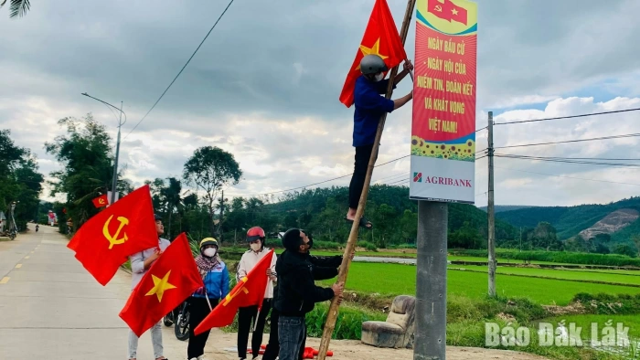 Dak Lak youth carry out a wide range of vibrant activities to mark the 96th anniversary of the Party’s founding