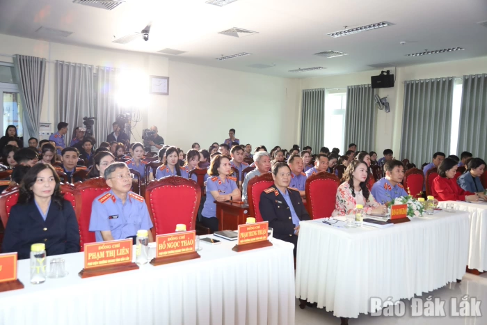 Sôi nổi Cuộc thi “Giai điệu mùa xuân - Tình yêu dâng Đảng” trong đoàn viên Viện KSND tỉnh Đắk Lắk