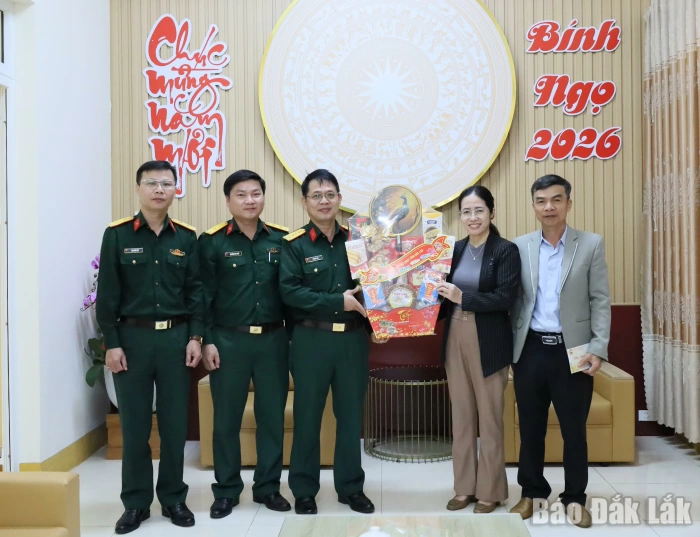 Bộ Chỉ huy Quân sự tỉnh chúc Tết Báo và Phát thanh, Truyền hình Đắk Lắk