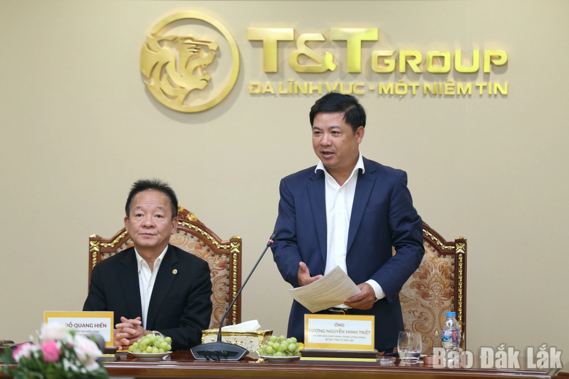 đồng chí Lương Nguyễn Minh Triết, Ủy viên Ban Chấp hành Trung ương Đảng, Bí thư Tỉnh ủy mong muốn T&T Group tiếp tục quan tâm, nghiên cứu, mở rộng đầu tư vào địa bàn tỉnh Đắk Lắk. Ảnh: CTV