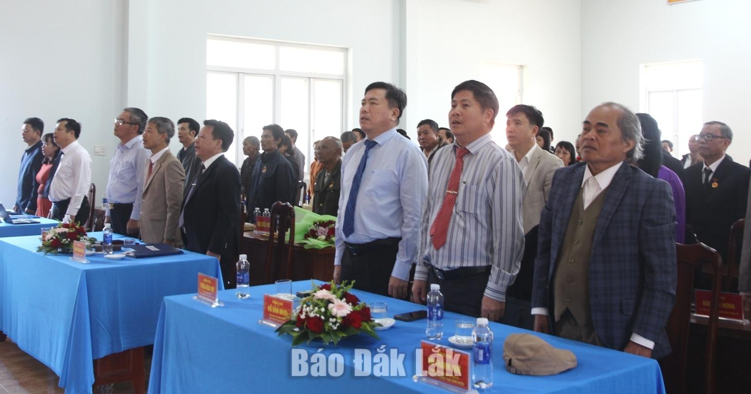 Các đại biểu tham dự buổi lễ.