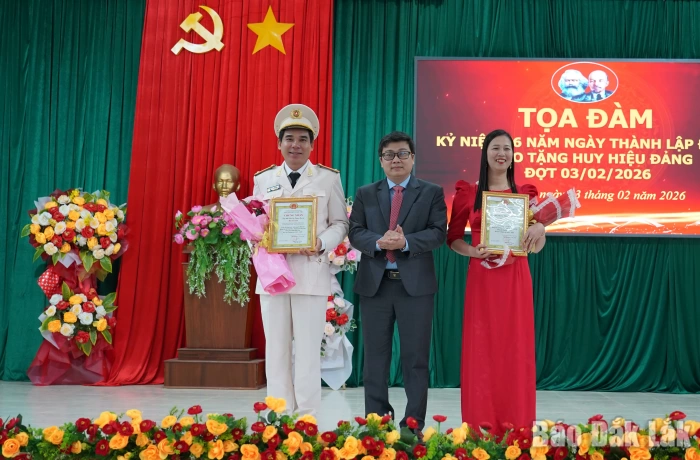 Đưa nghị quyết vào cuộc sống: Cách làm sáng tạo ở xã Vân Hòa