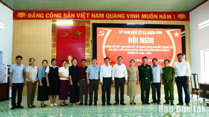 Xã Buôn Đôn công bố kết quả bầu cử đại biểu HĐND xã