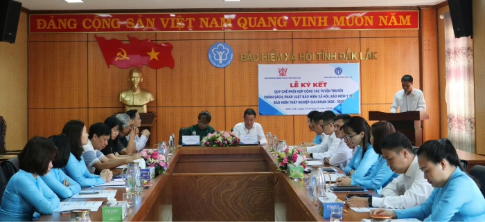 Bảo hiểm Xã hội tỉnh ký kết quy chế phối hợp tuyên truyền với Hội Văn học Nghệ thuật tỉnh Bảo hiểm Xã hội tỉnh ký kết quy chế phối hợp tuyên truyền với Hội Văn học Nghệ thuật tỉnh