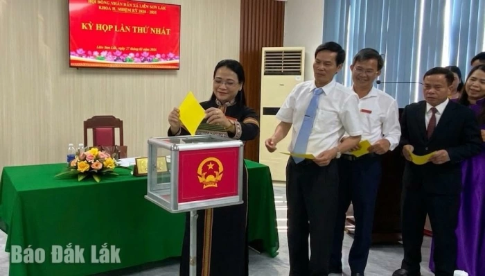 HĐND xã Liên Sơn Lắk bầu các chức danh chủ chốt nhiệm kỳ 2026 - 2031